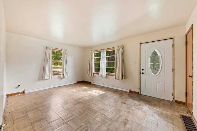 Photo - 1827 Pierson Pkwy
