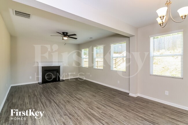 Photo - 68 Valley Brook Wy