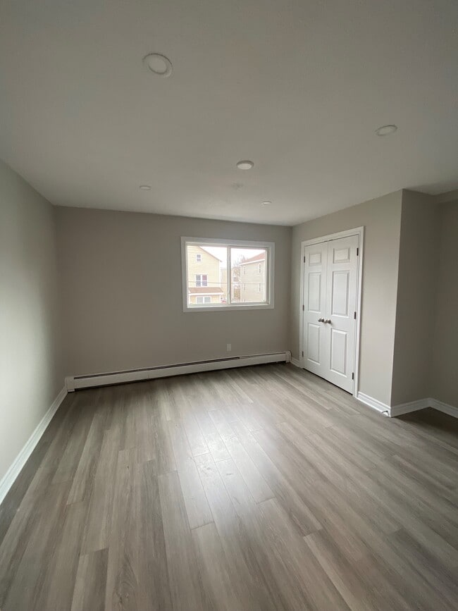 Photo - 7 Rufus Ave Unit 13