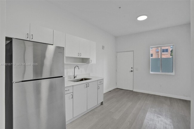 Photo - 1567 NW 1st St