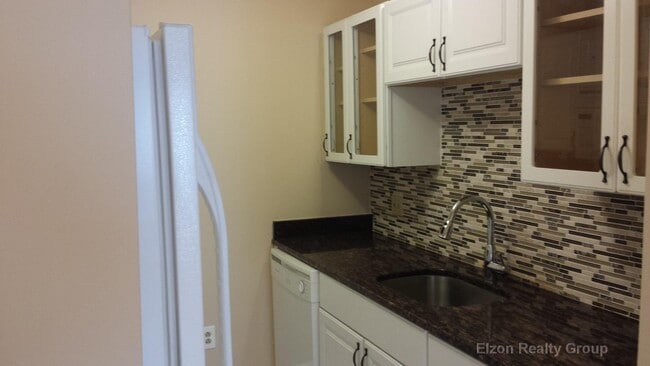 274 Chestnut Ave Unit 9