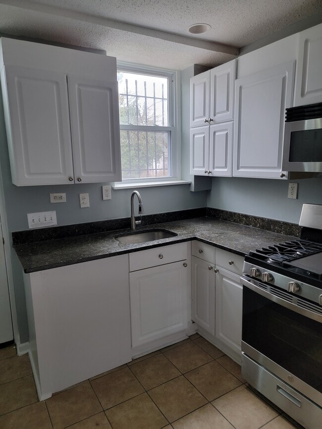 Photo - 3533 W Belvedere Ave