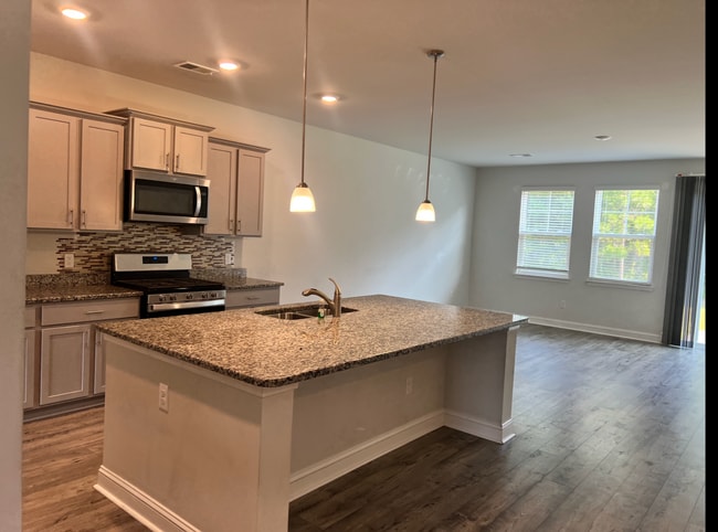 Photo - 280 Calhoun Fls Dr