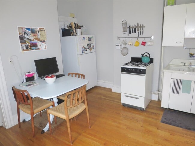 Photo - 145 Orchard St Unit 1