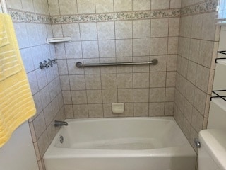 Building Photo - 305 W 1st St