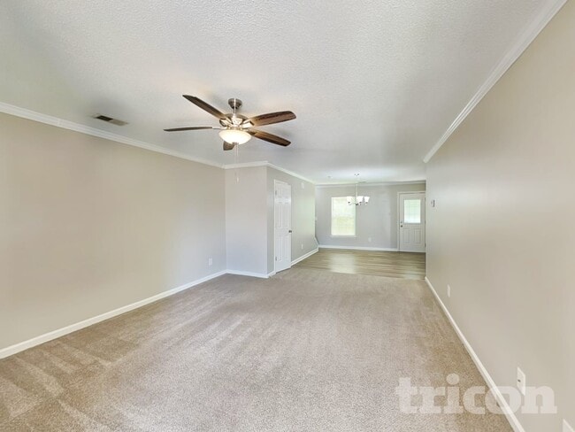 Photo - 78 Springway Dr