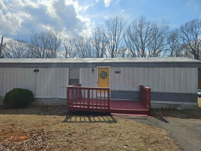 Photo - 1087 Hibiscus Rd