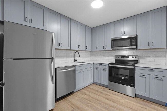 Photo - 1000 E Orchard St Apartment Unit 205