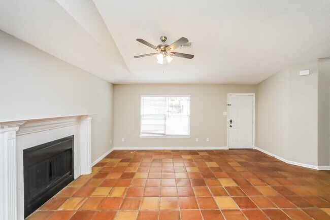 Photo - 7203 Atterbury Cir E