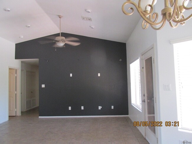 Photo - 1874 S 37th Ave