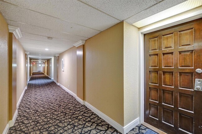 Photo - 3800 N Hills Dr Unit 412