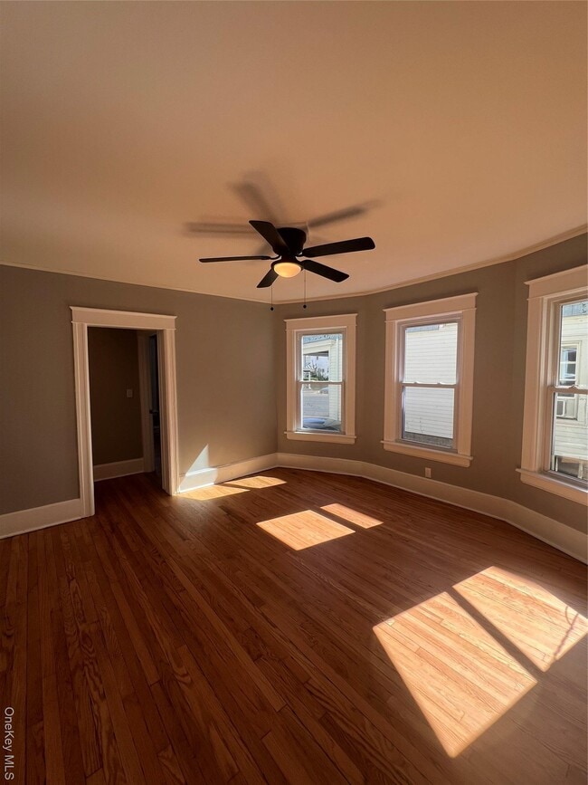 Photo - 46 Manitou Ave