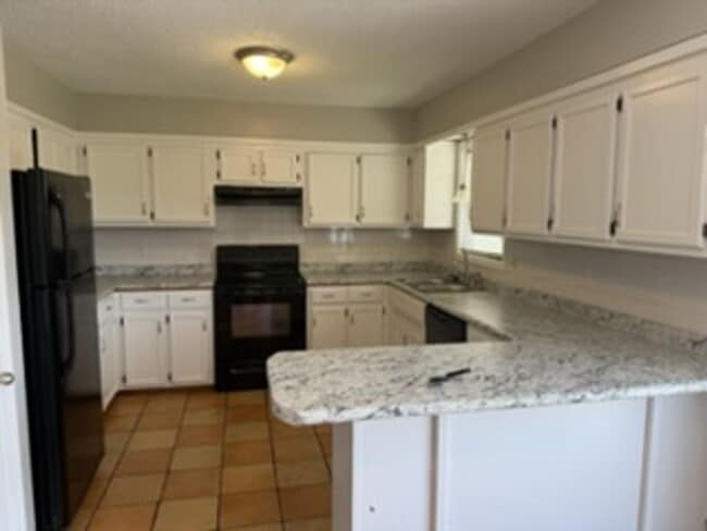 Photo - 20380 Simmons Rd