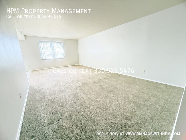 Photo - 3310 Warrensville Center Rd Unit MT-404