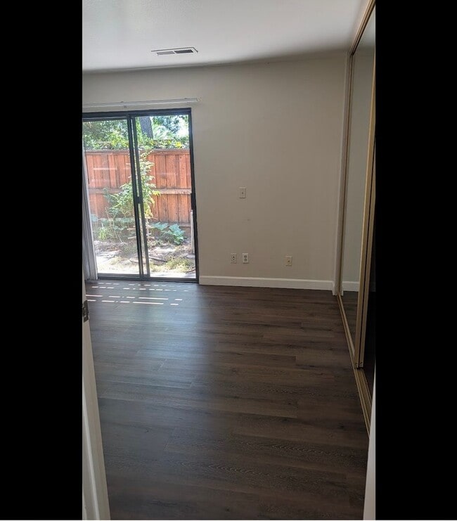 Photo - 2398 Walters Way Unit 2