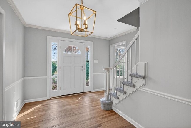 Photo - 21733 Oatlands Rd