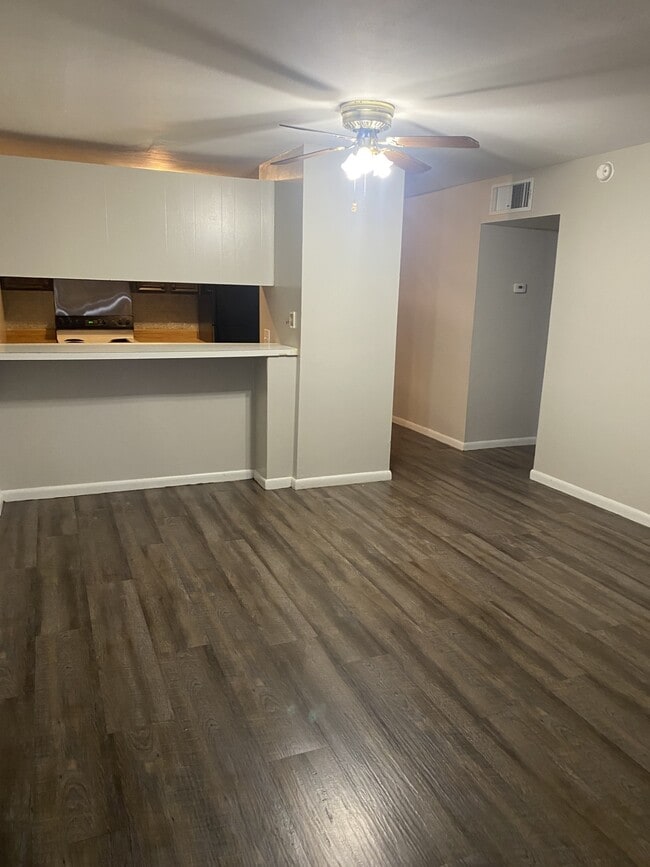 Camelot Apartments