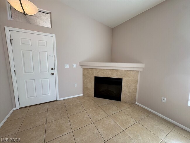 Photo - 2305 W Horizon Ridge Pkwy Unit 3923