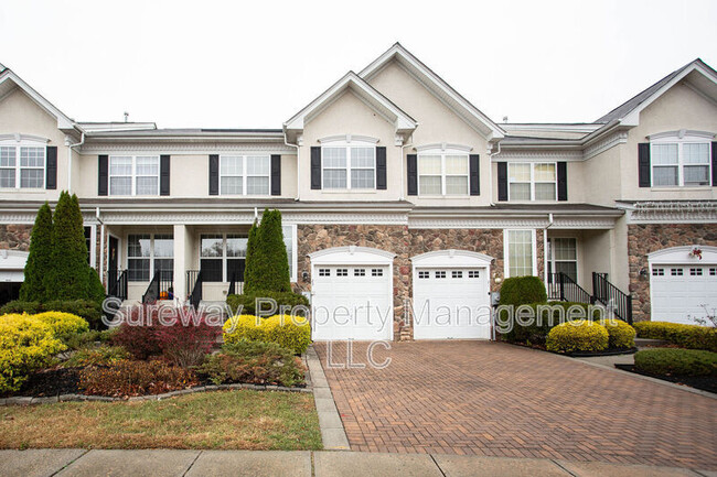 Photo - 23 Welsford Way Townhome