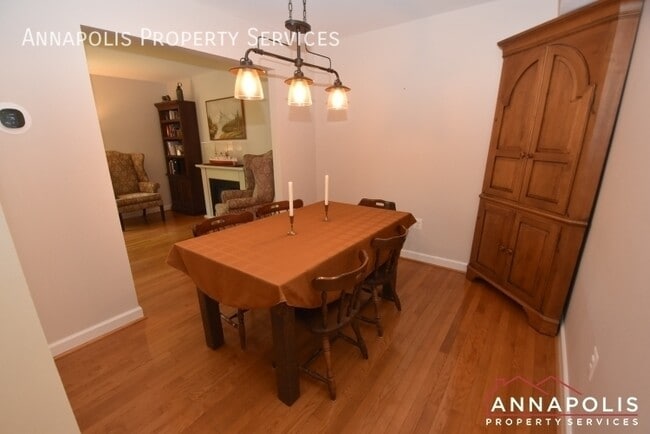 Photo - 518 Bay Dale Ct