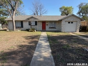 Photo - 114 Erskine Pl