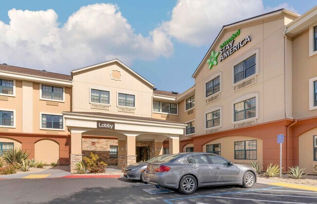 Furnished Studio-San Jose - Morgan Hill