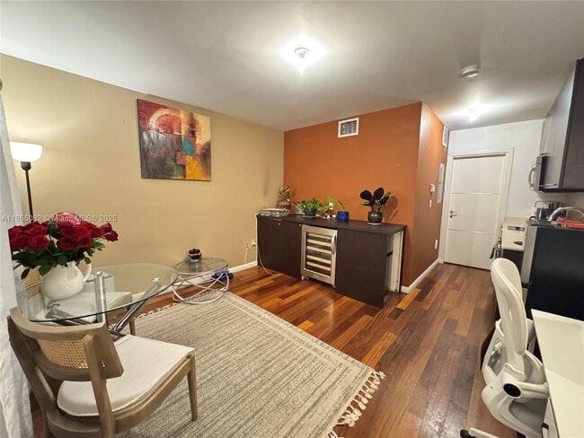 Photo - 1568 Pennsylvania Ave Unidad 311 Rental