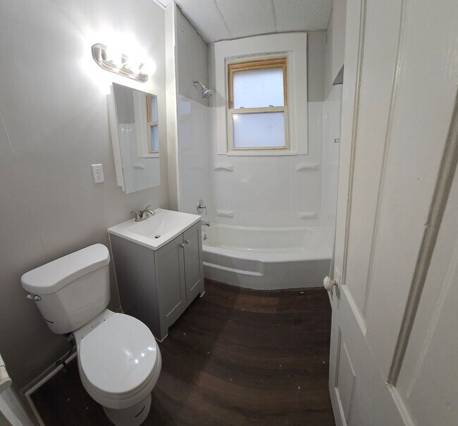 Photo - 258 W 3rd St Unit 258 W Third St C