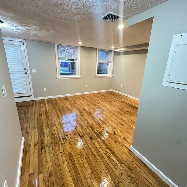 Photo - 7 Medford St Unit 1