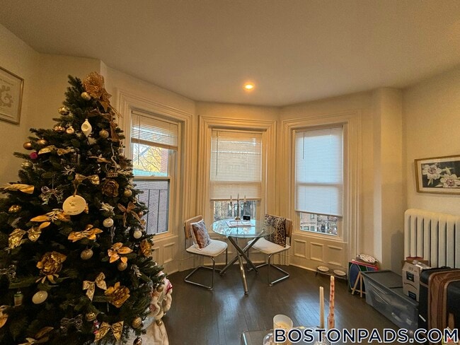 Photo - 225 Newbury St Unit 3R