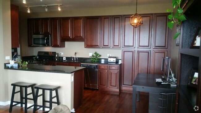 Building Photo - 1255 S State St Unit 1416 Rental