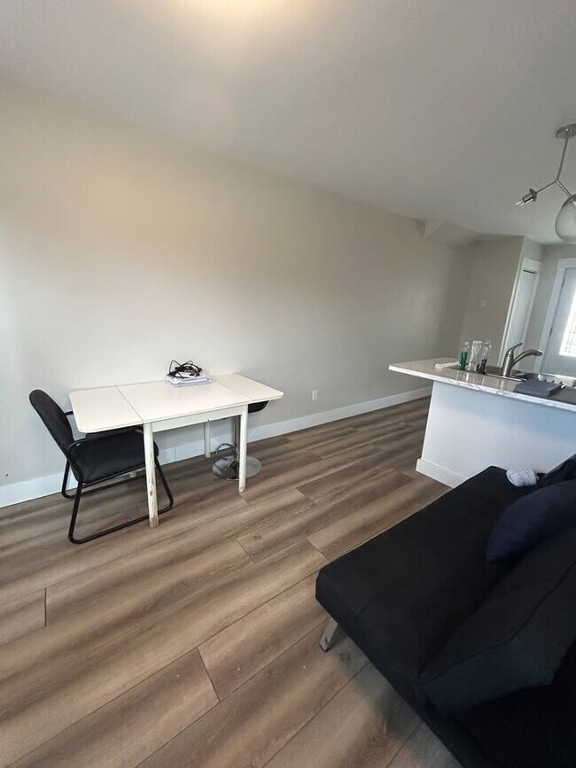 Photo - 117 Elmwood Dr