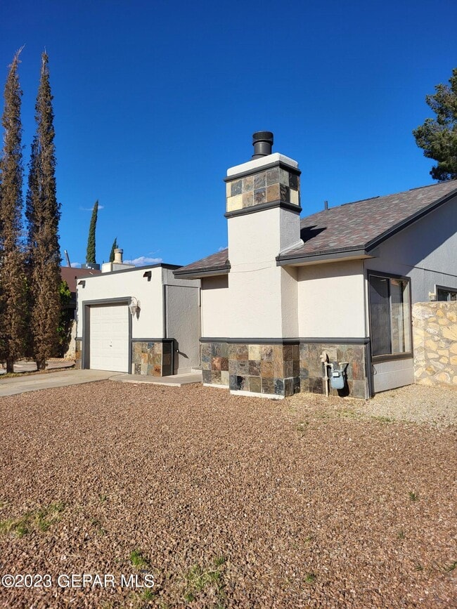Photo - 1802 Frank Sinatra Pl