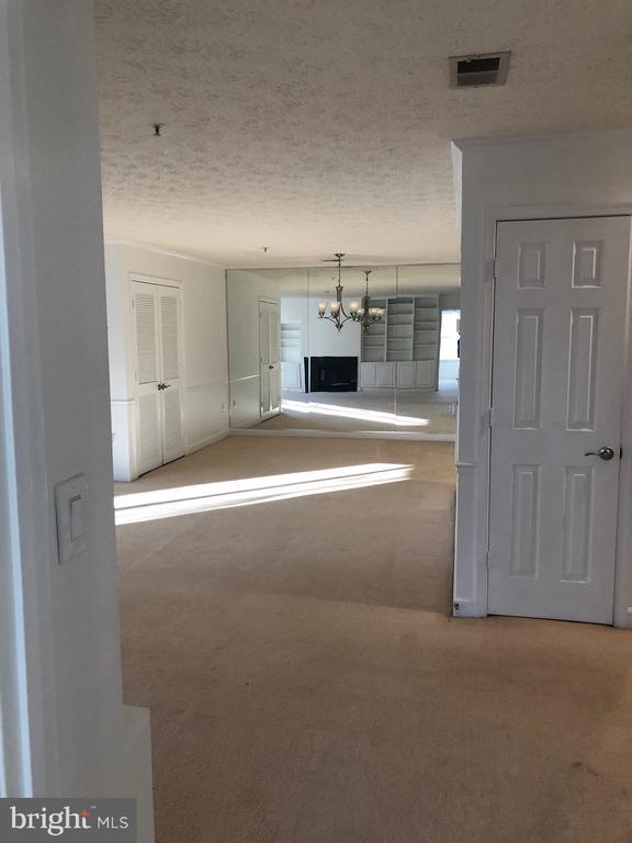 Photo - 609 Admiral Dr Unit 208