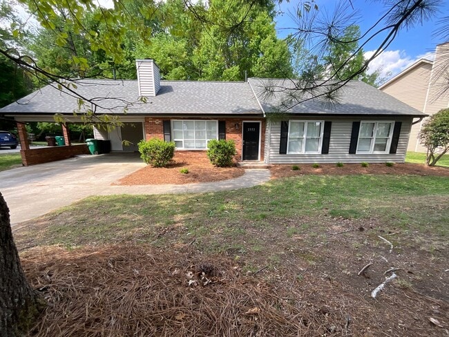 Building Photo - 2553 Old Mill Rd