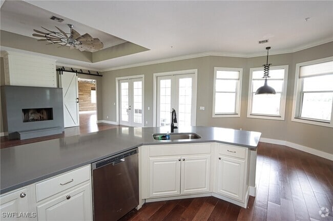 Building Photo - 16680 Oak Grove Ct Rental