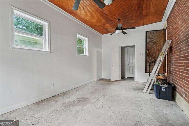 Photo - 2939 Belvedere Ln