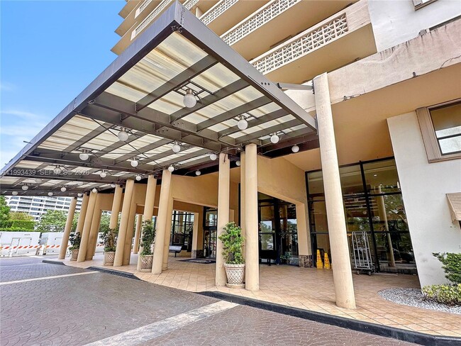 Photo - 10185 Collins Ave Unit 502