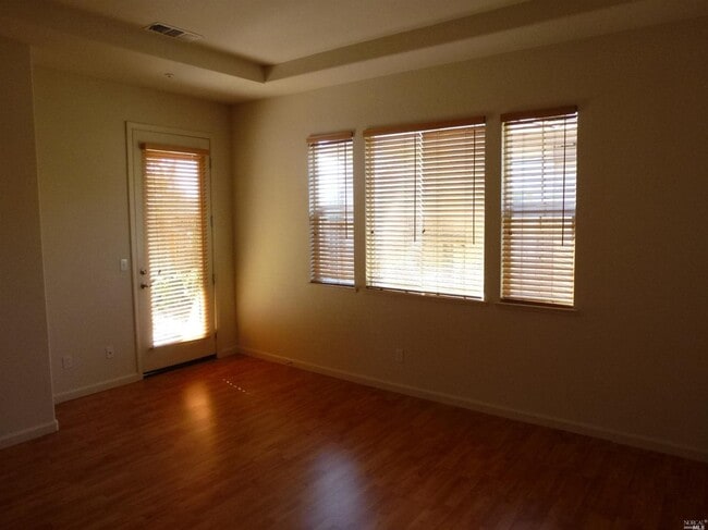 Photo - 3273 Inwood Pl