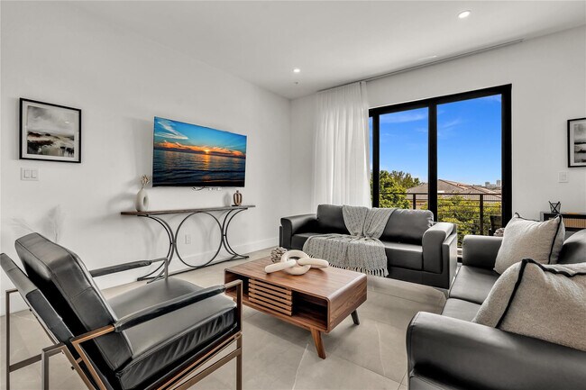 Photo - 2100 Miami Rd Unit 402