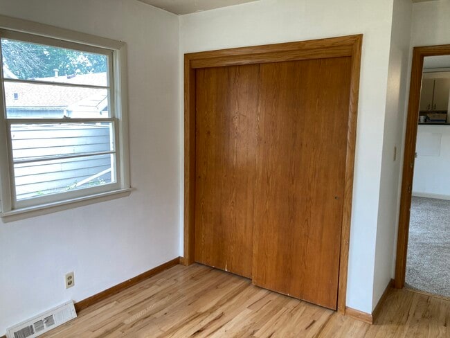 Photo - 801 N 16th St