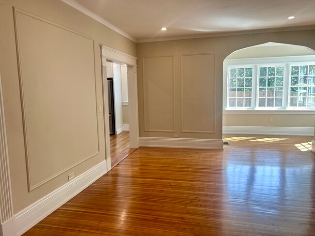 Photo - 621 Cherry St