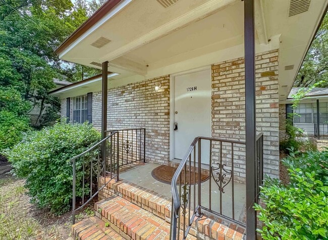 Photo - 1726 Hartsfield Rd House