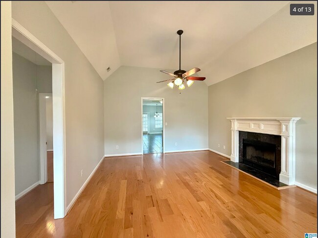 Photo - 974 Savannah Ln