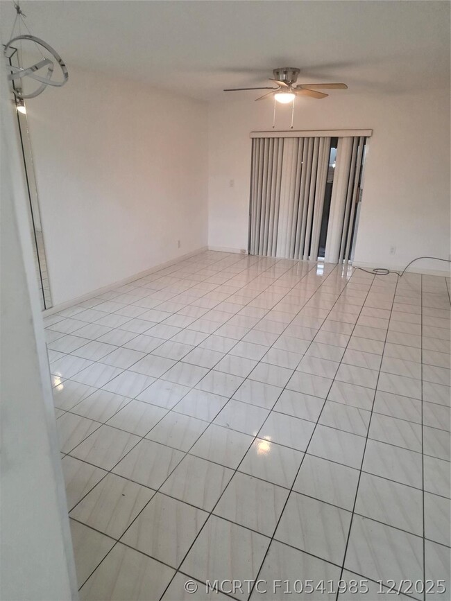 Photo - 259 S Cypress Rd Unit 509