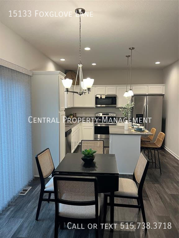 Photo - 15133 Foxglove Ln