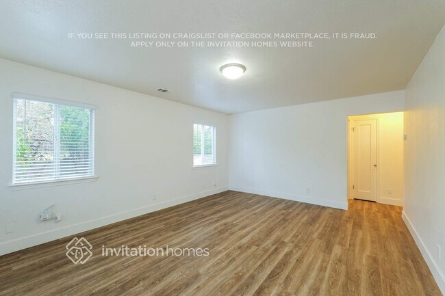 Photo - 405 Concord St