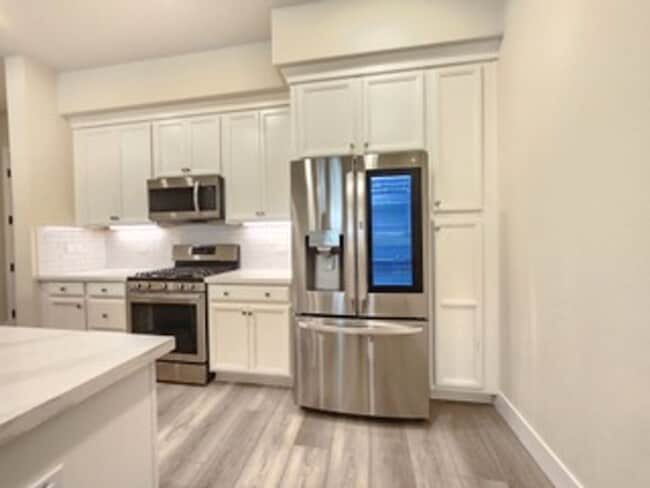 Photo - Upscale 2/2 Apartment in The Cannery!-$500 Off 1st Month's Rent