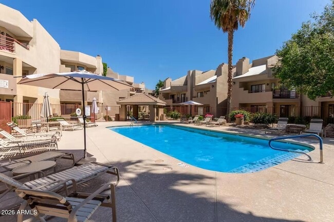 Building Photo - 4850 E Desert Cove Ave