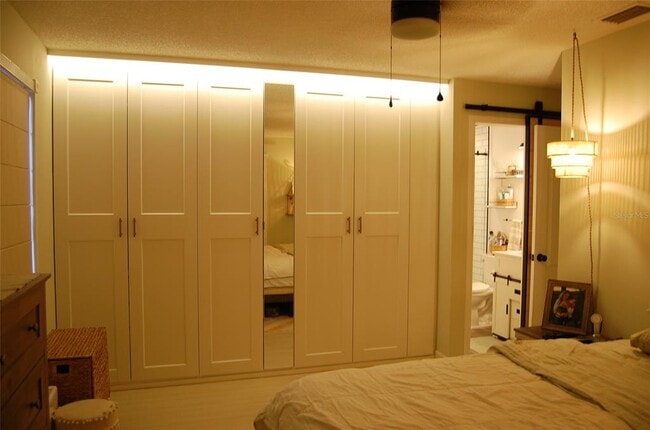 Photo - 2620 Kavalier Dr